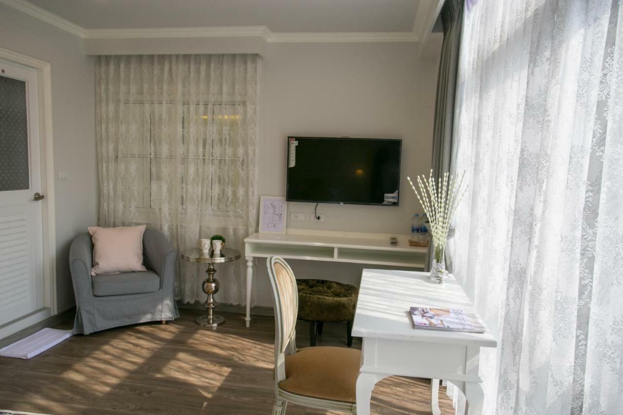 Mali @Silom Boutique Hotel Bangkok Ngoại thất bức ảnh