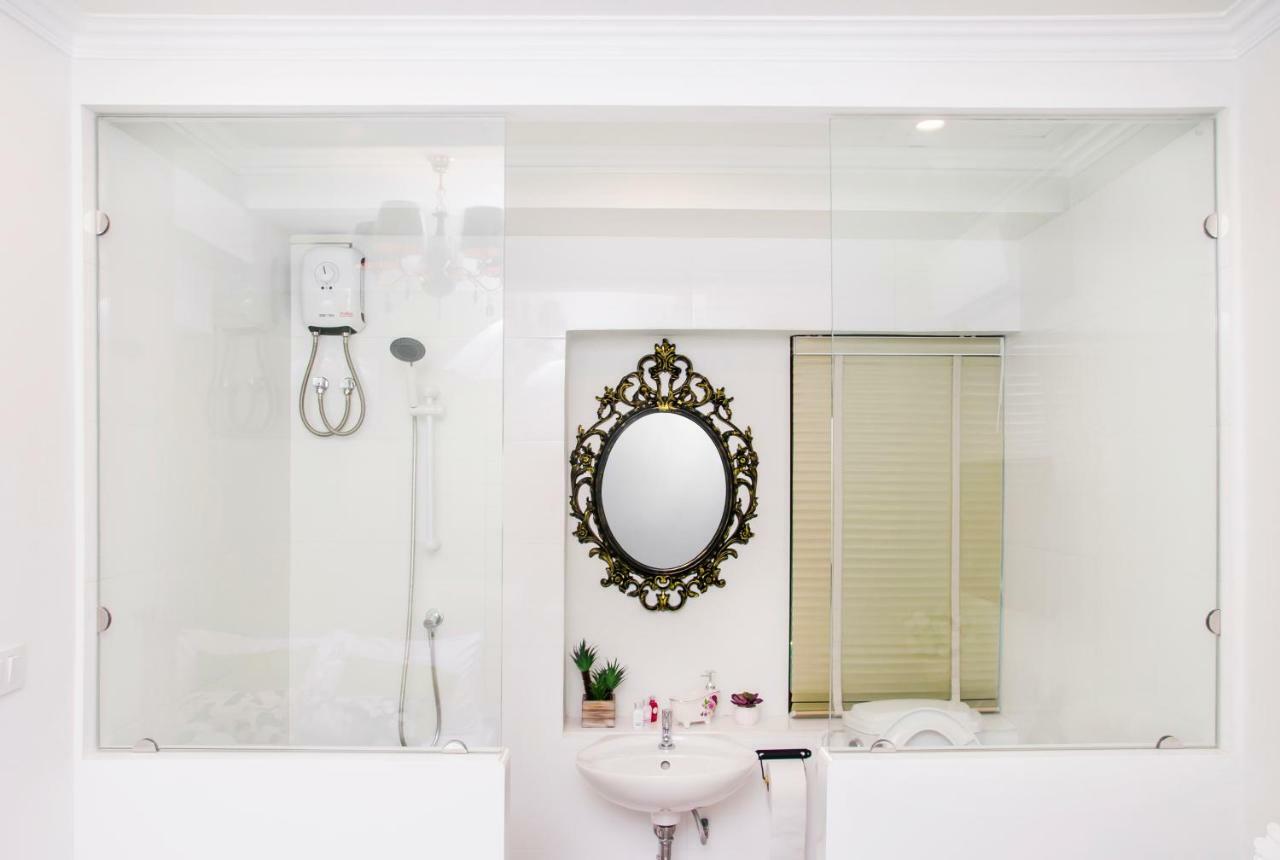 Mali @Silom Boutique Hotel Bangkok Ngoại thất bức ảnh